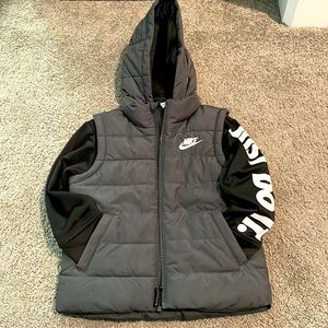 Gently used Nike puff jacket.